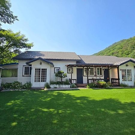 Pyeongchang Heungjeong Valley 409 Pension Экстерьер фото